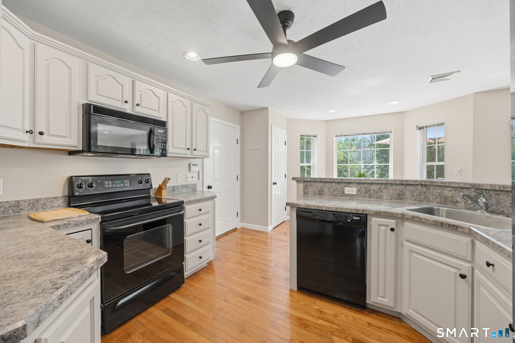 545 South Stone Street Suffield CT 06093