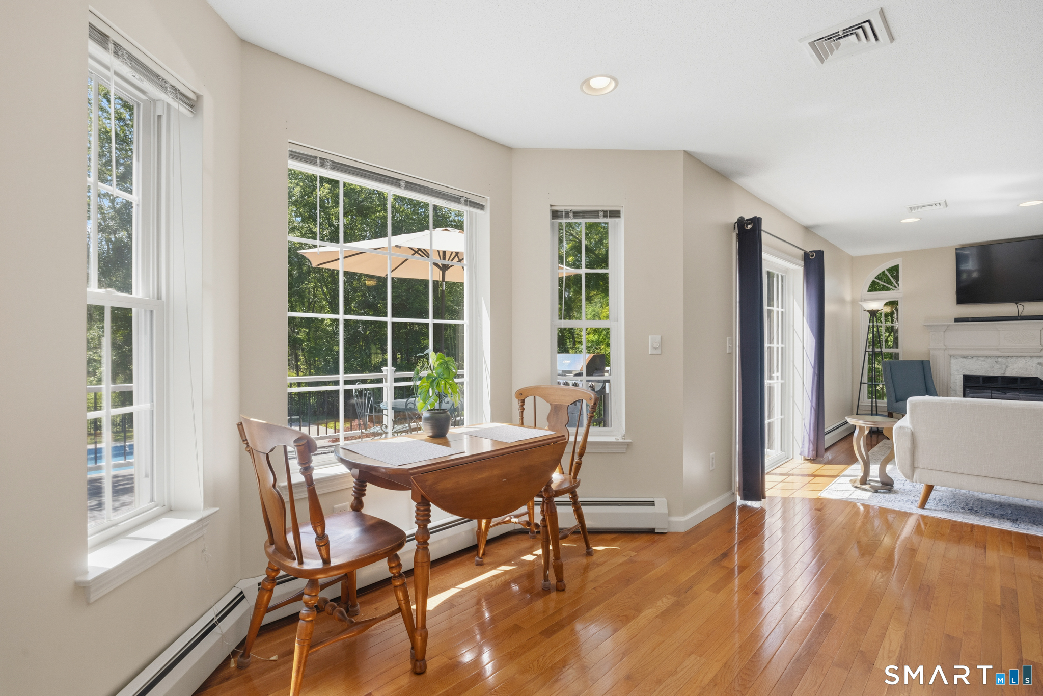 545 South Stone Street Suffield CT 06093