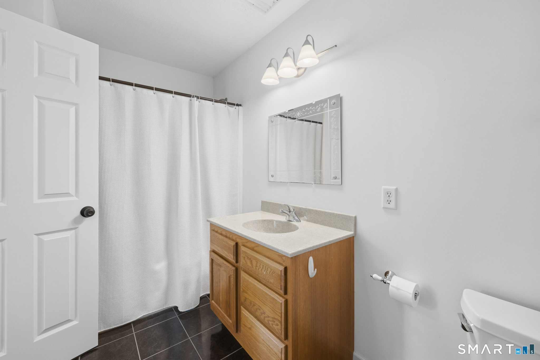 545 South Stone Street Suffield CT 06093