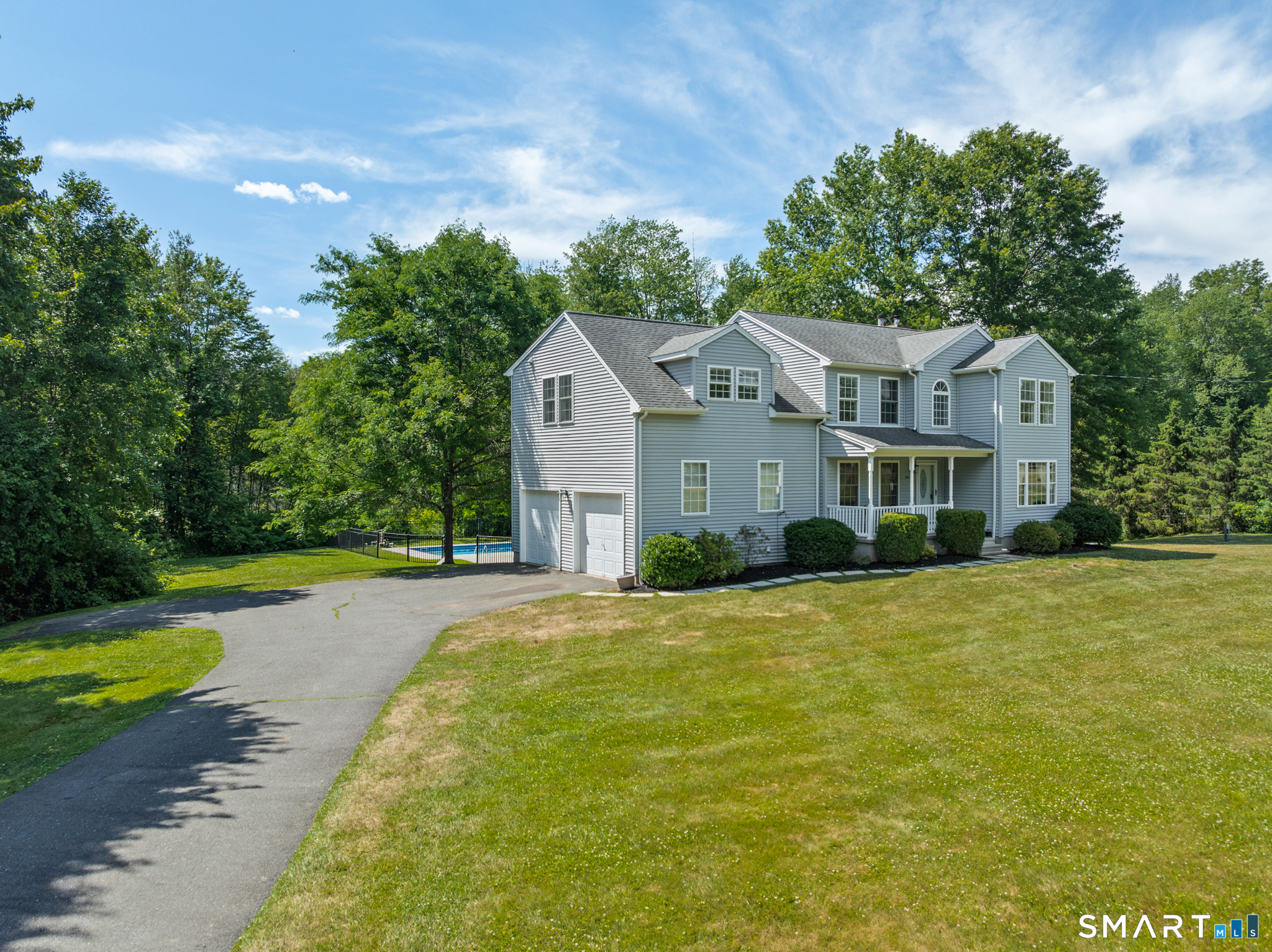 545 South Stone Street Suffield CT 06093
