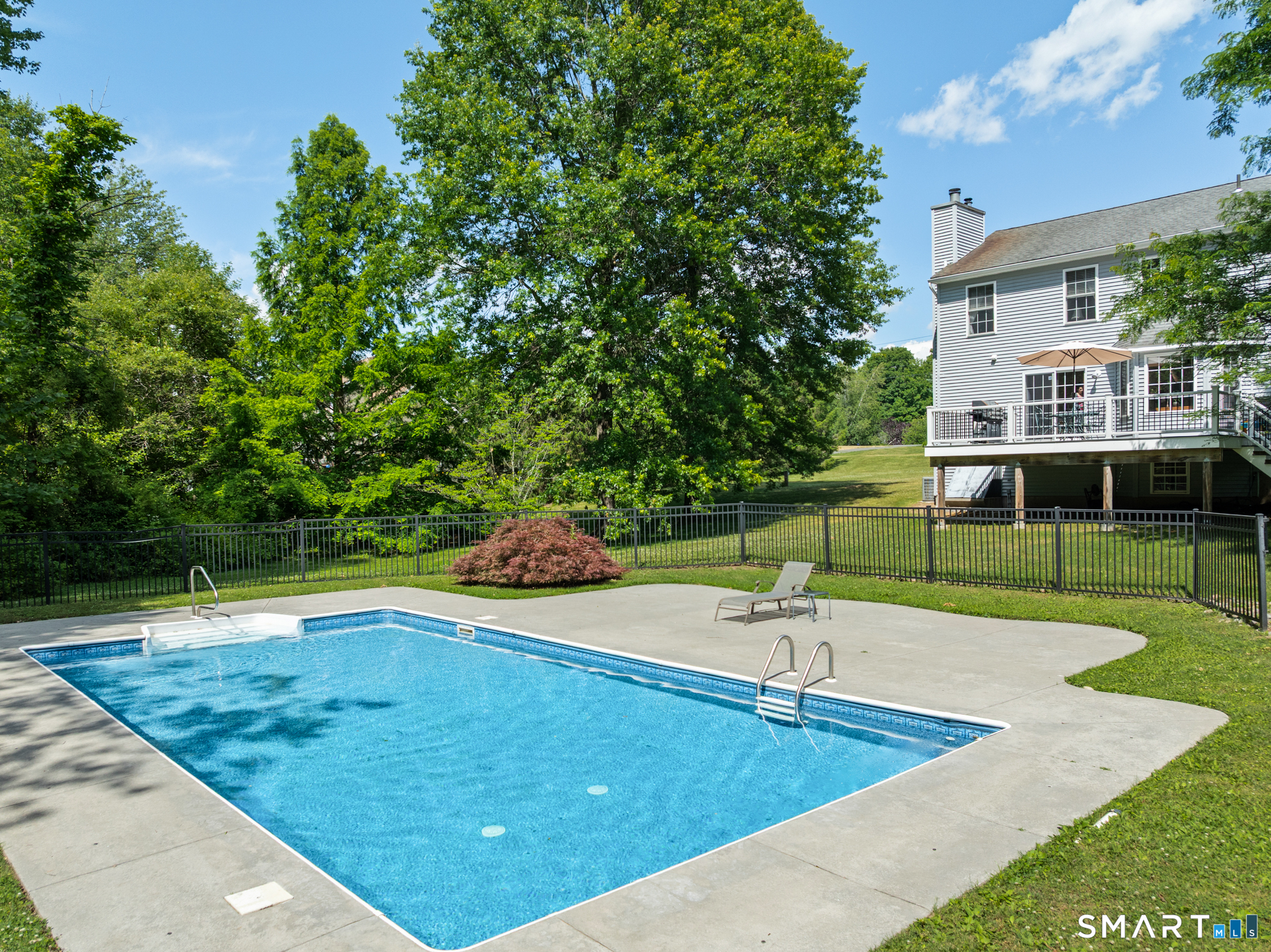 545 South Stone Street Suffield CT 06093
