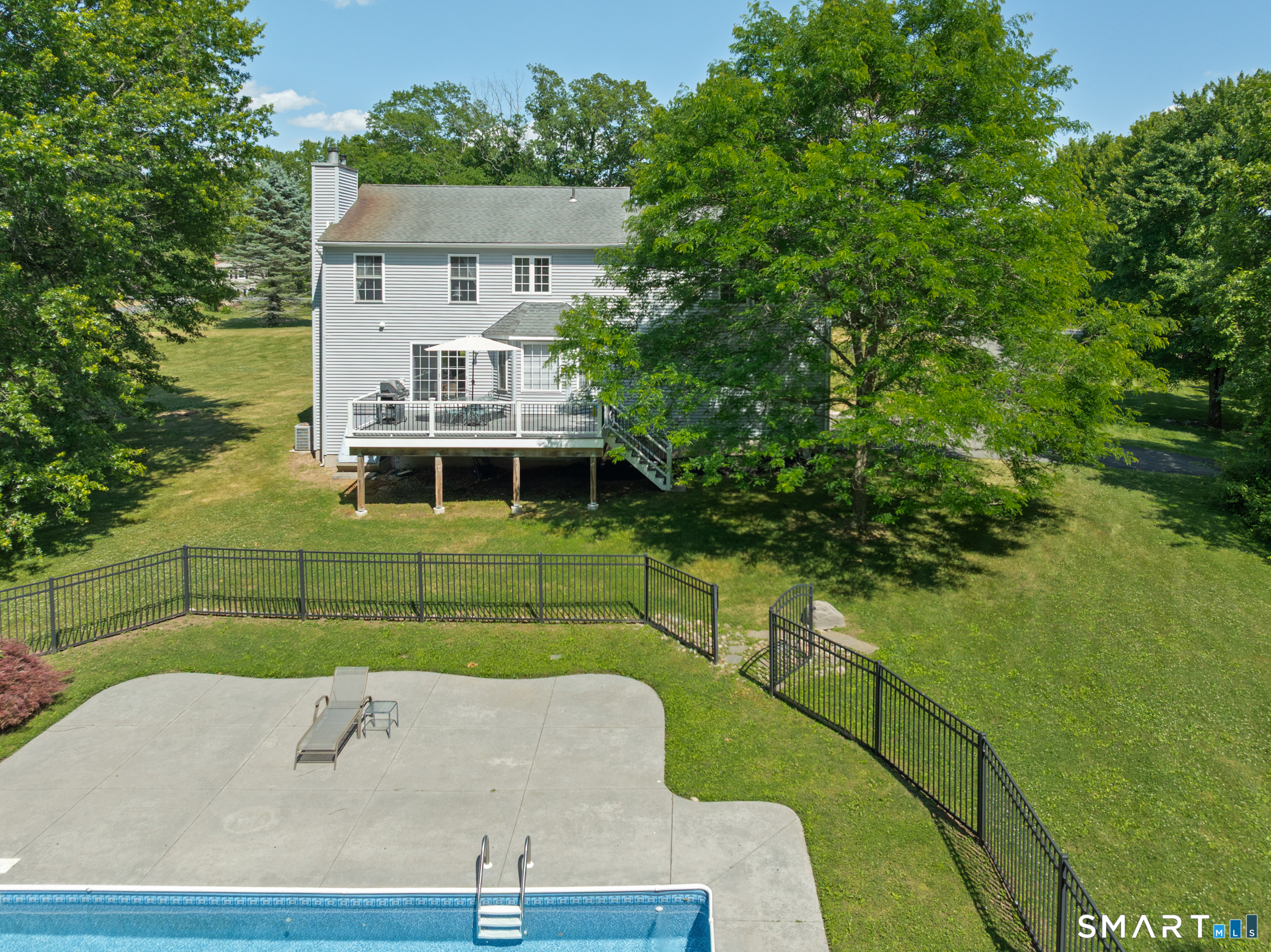 545 South Stone Street Suffield CT 06093
