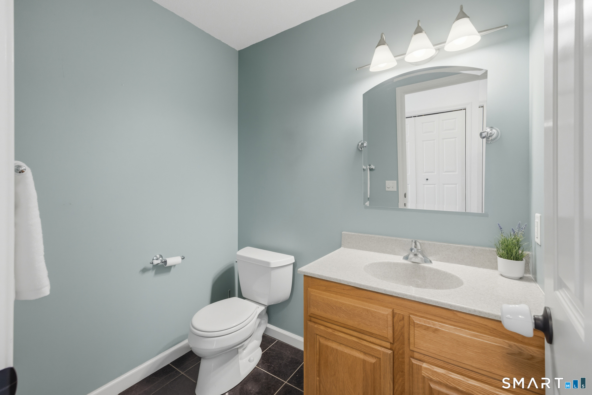 545 South Stone Street Suffield CT 06093