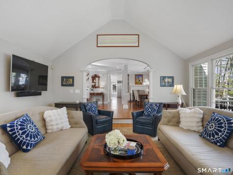 34 Horseshoe Road Wilton CT 06897
