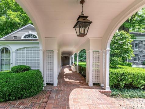 27 Macedonia Brook Road Kent CT 06757