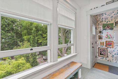 165 Bennett Street Bridgeport CT 06605