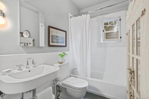 165 Bennett Street Bridgeport CT 06605