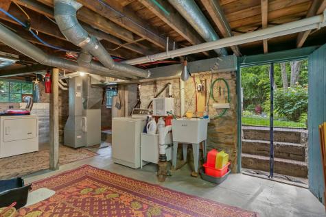 165 Bennett Street Bridgeport CT 06605