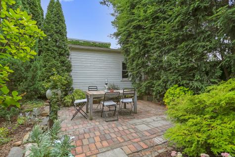 165 Bennett Street Bridgeport CT 06605