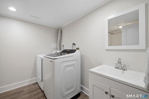 24 Berkshire Drive Farmington CT 06032