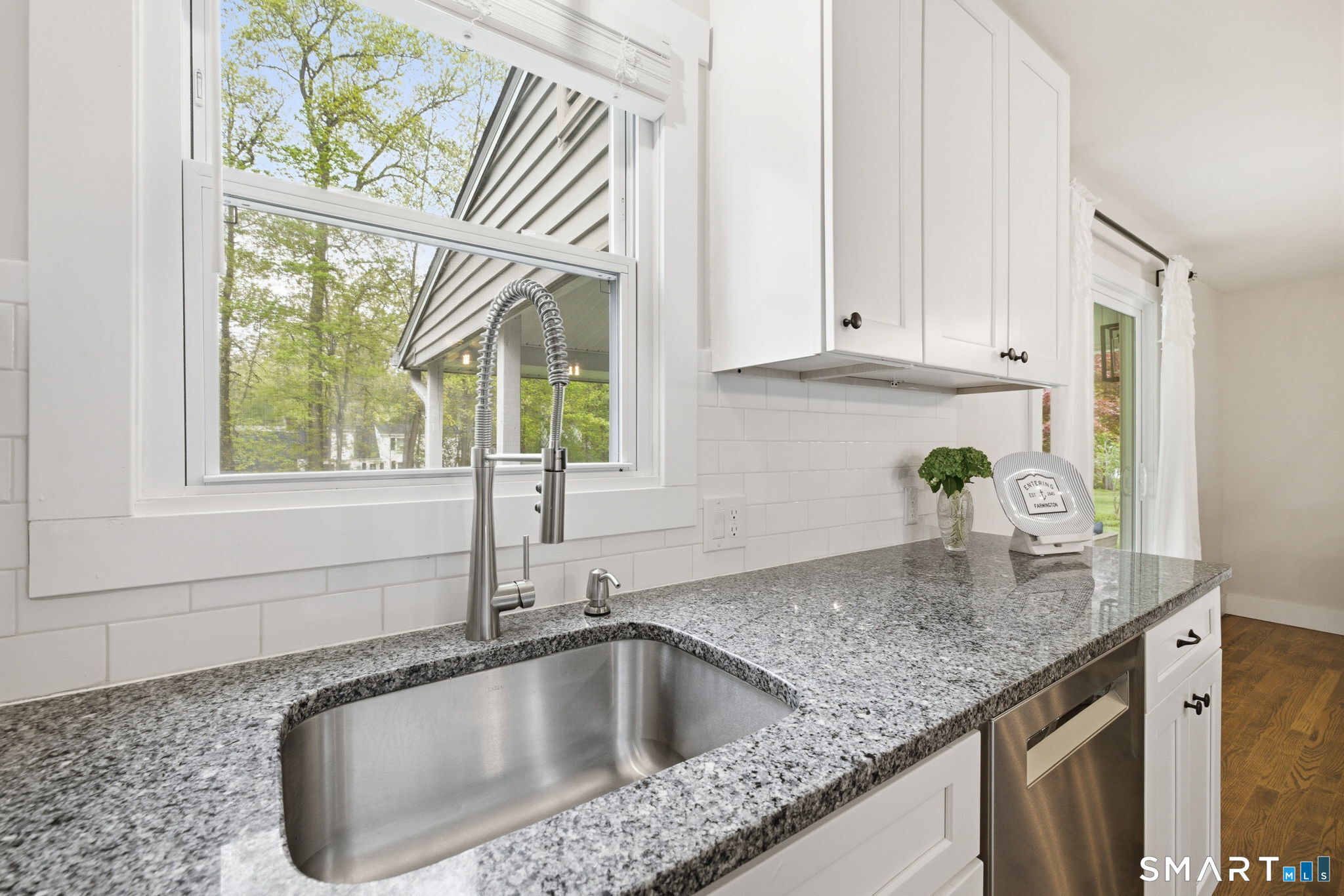 24 Berkshire Drive Farmington CT 06032