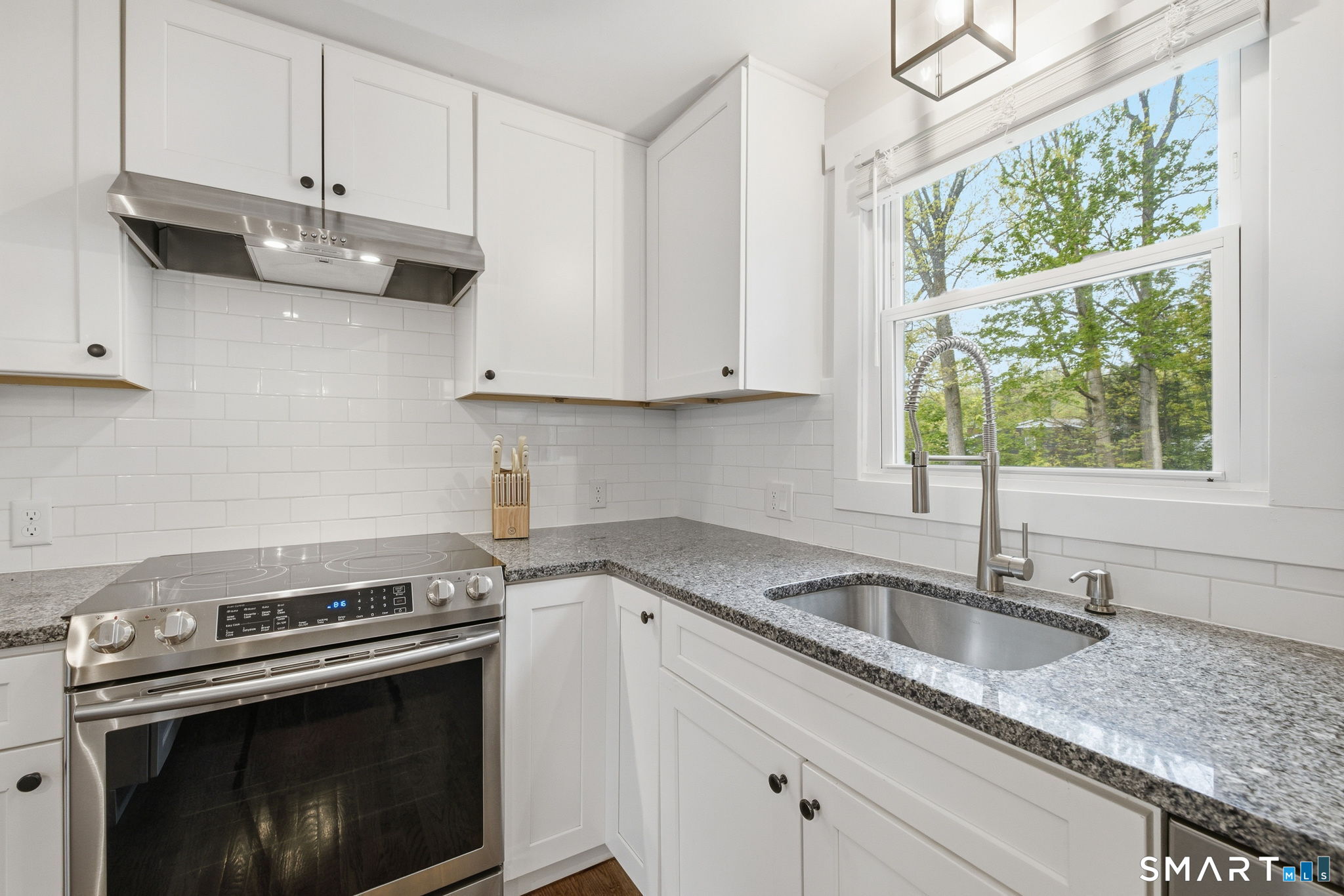 24 Berkshire Drive Farmington CT 06032