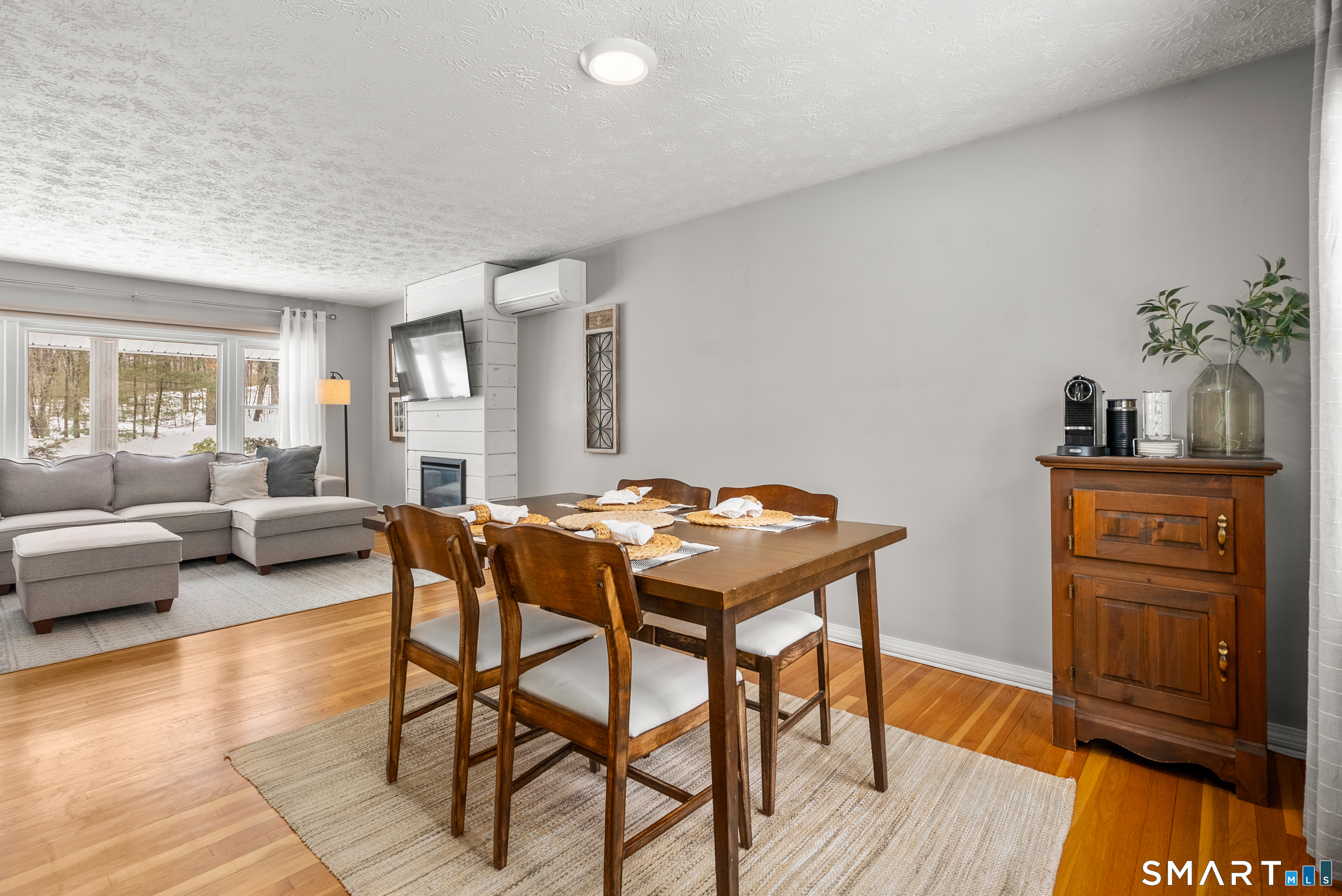 50 Cook Road Tolland CT 06084
