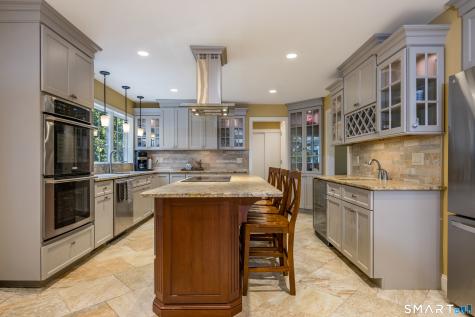 19 Westwood Drive Waterford CT 06385