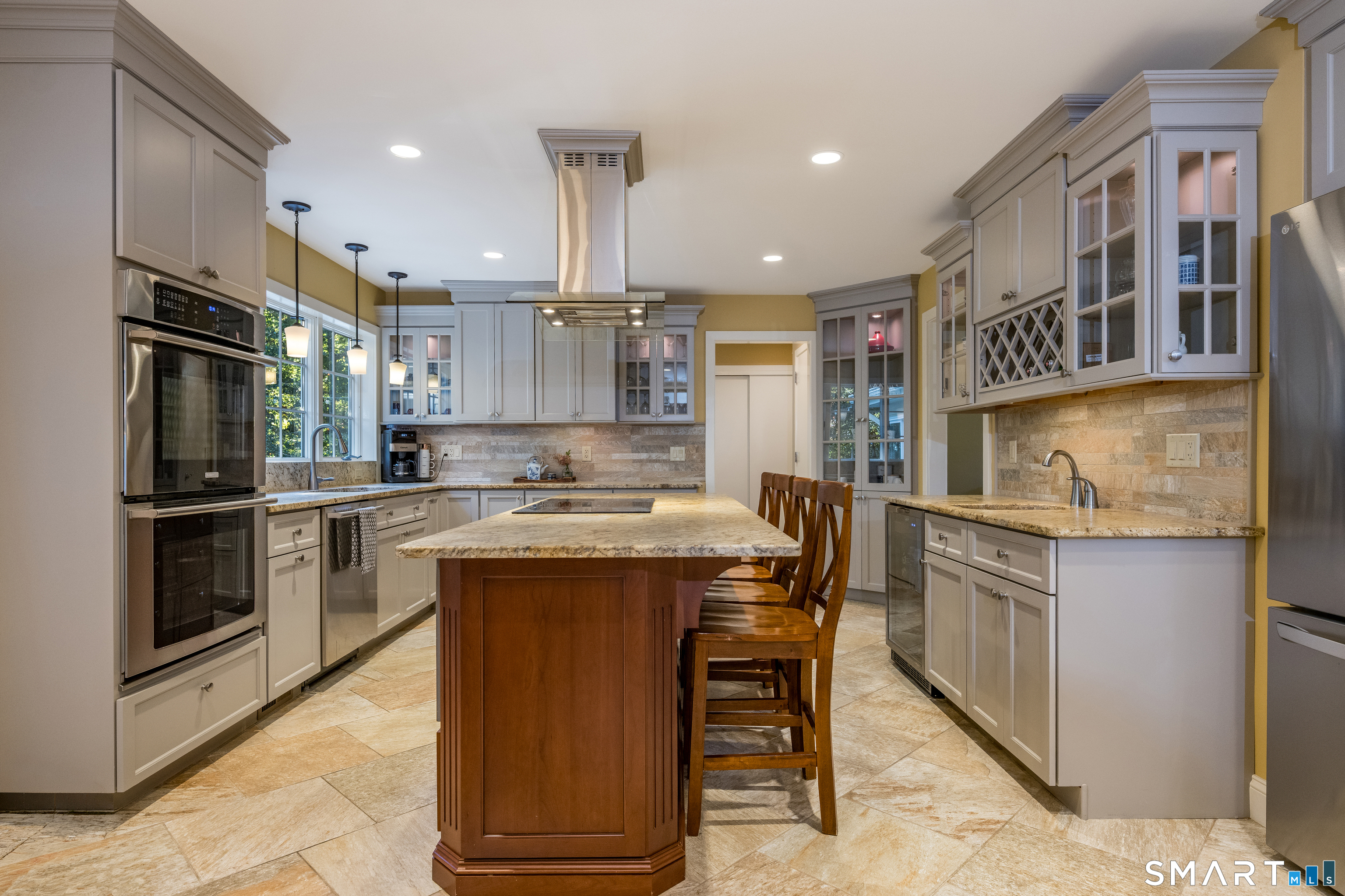 19 Westwood Drive Waterford CT 06385