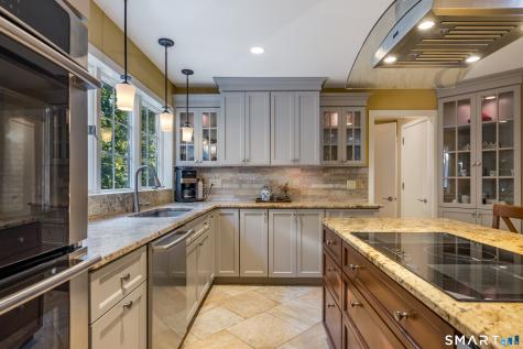 19 Westwood Drive Waterford CT 06385