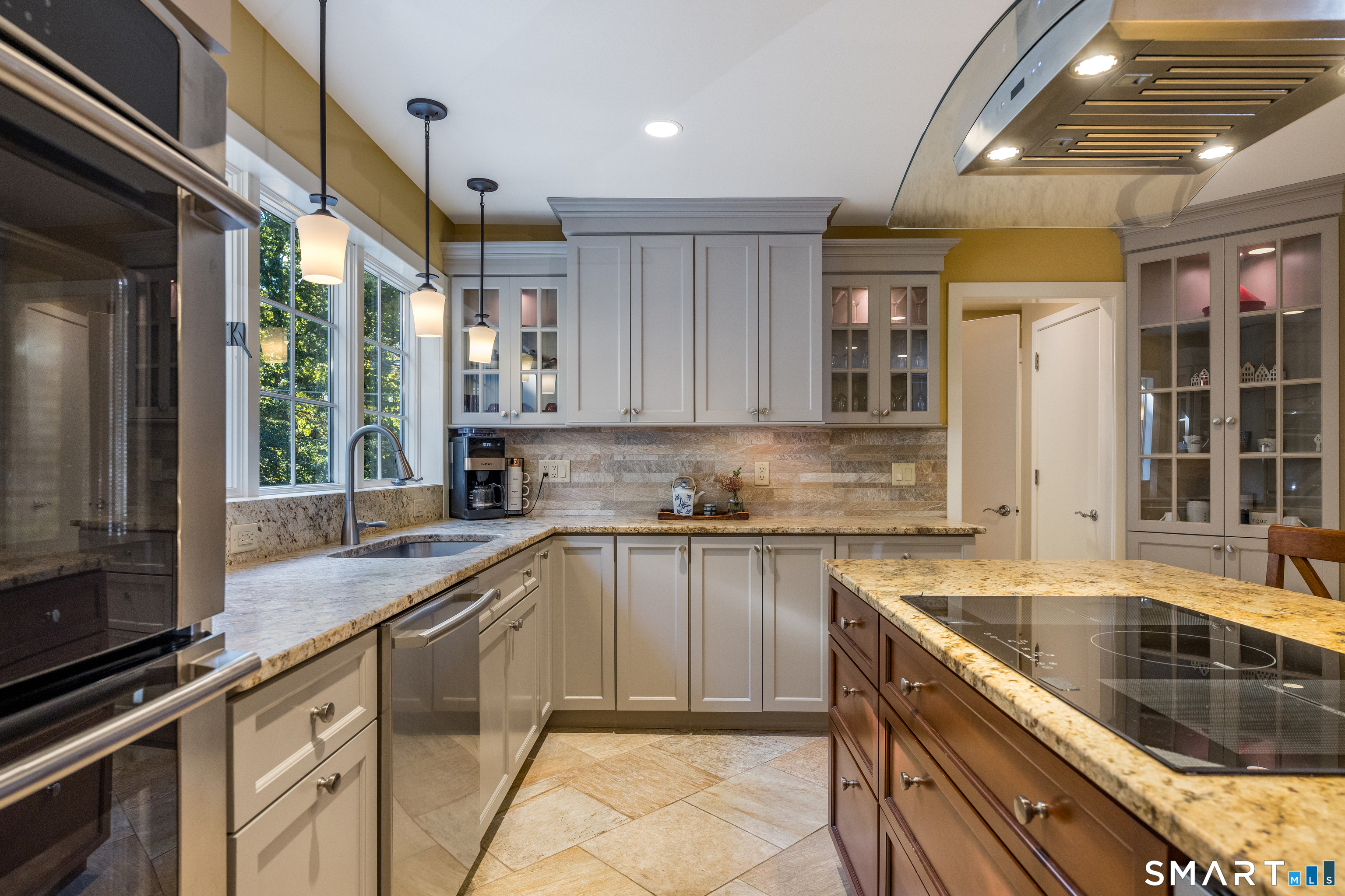 19 Westwood Drive Waterford CT 06385