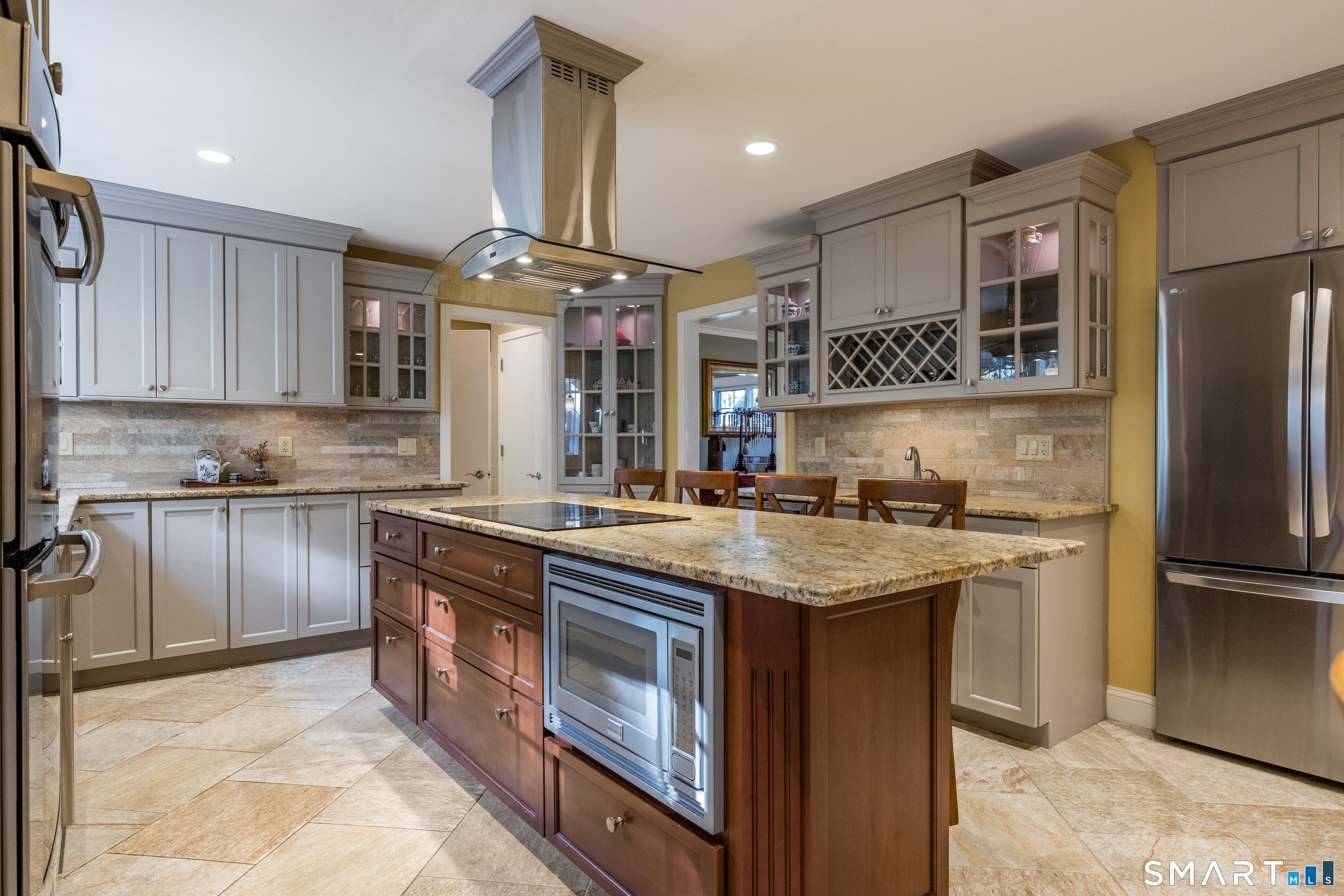 19 Westwood Drive Waterford CT 06385