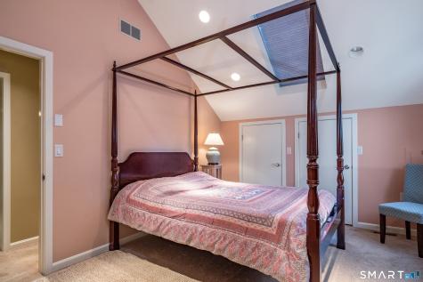 19 Westwood Drive Waterford CT 06385