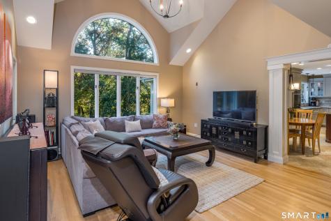 19 Westwood Drive Waterford CT 06385