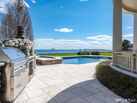 10 Shorehaven Road Norwalk CT 06855