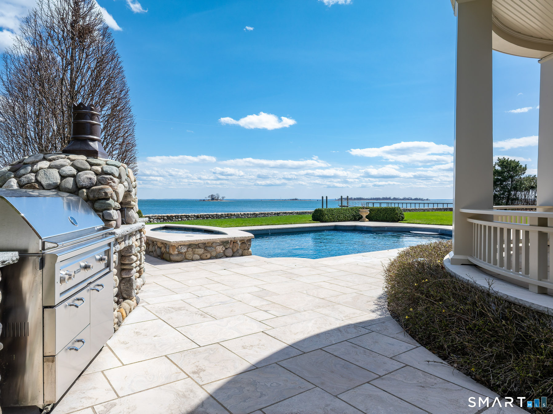 10 Shorehaven Road Norwalk CT 06855