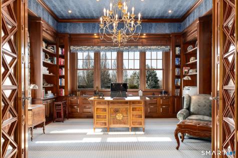 10 Shorehaven Road Norwalk CT 06855