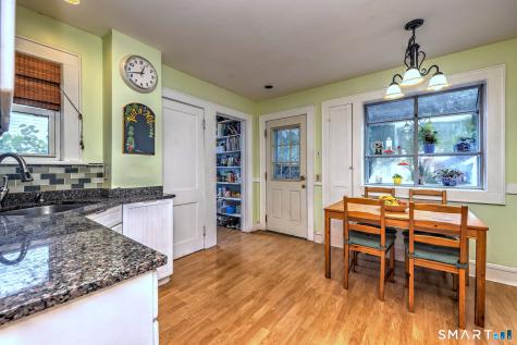 48 John Street Trumbull CT 06611