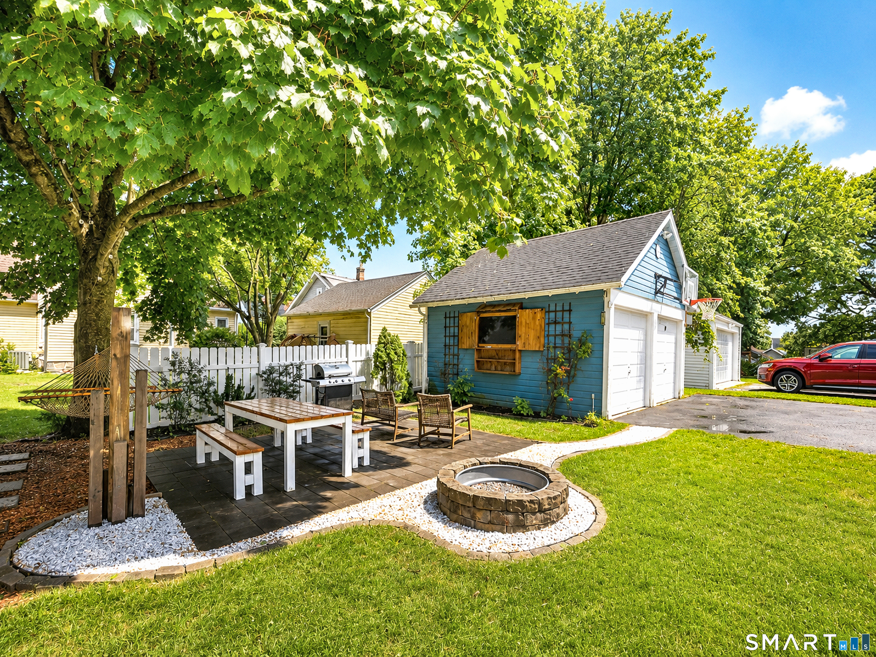 48 John Street Trumbull CT 06611