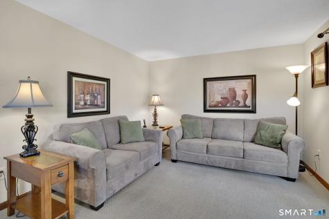 87 Jessica Drive South Windsor CT 06074