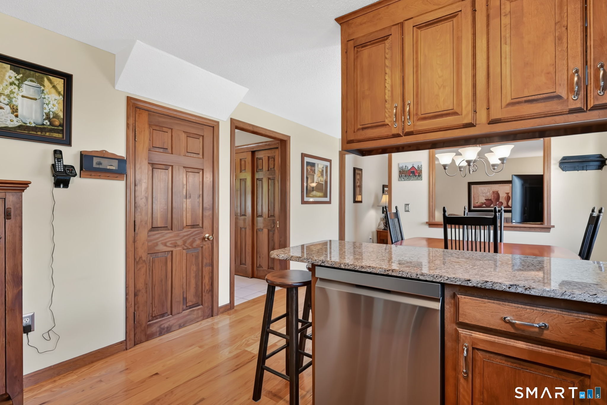 87 Jessica Drive South Windsor CT 06074