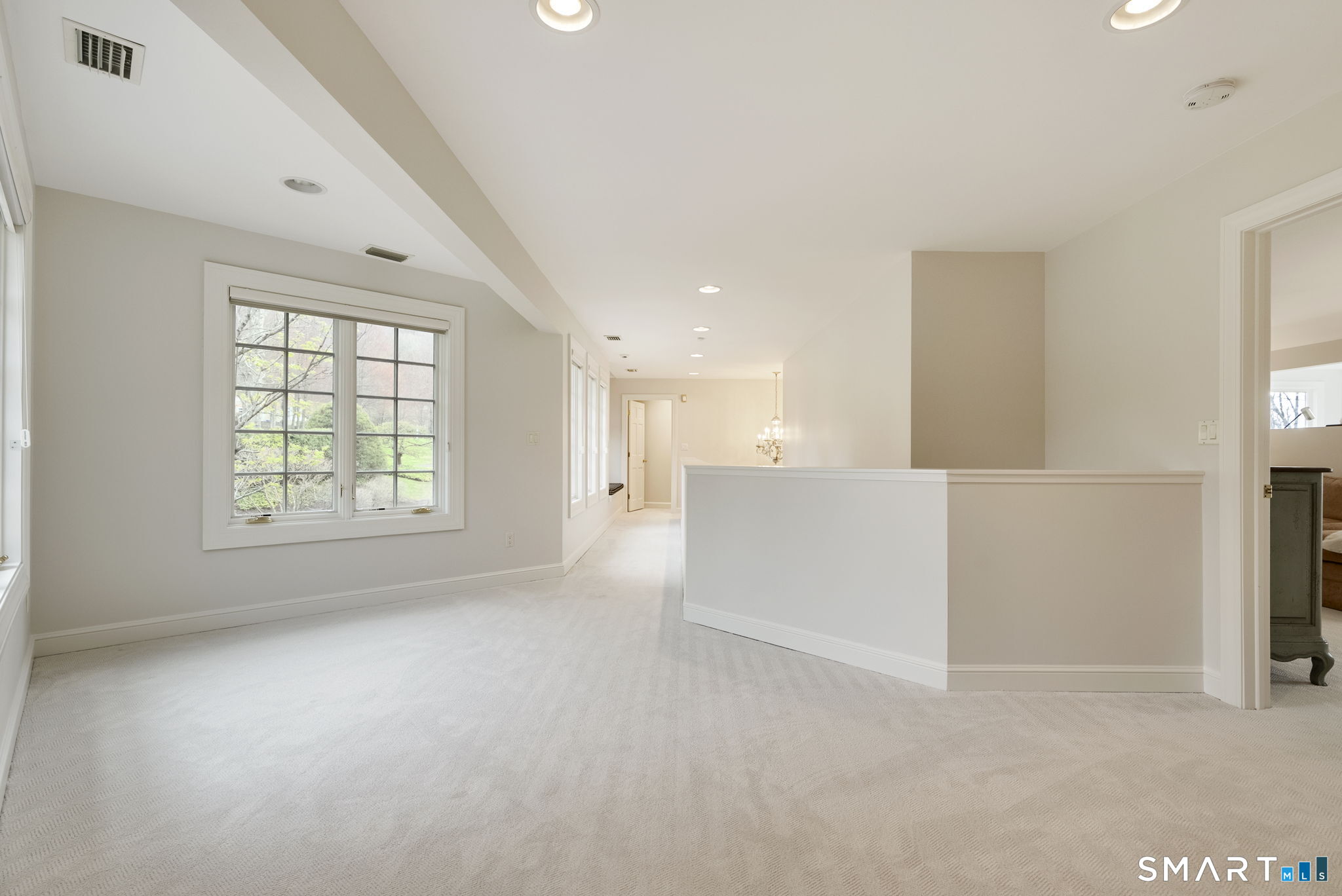 15 Cobtail Way Simsbury CT 06070
