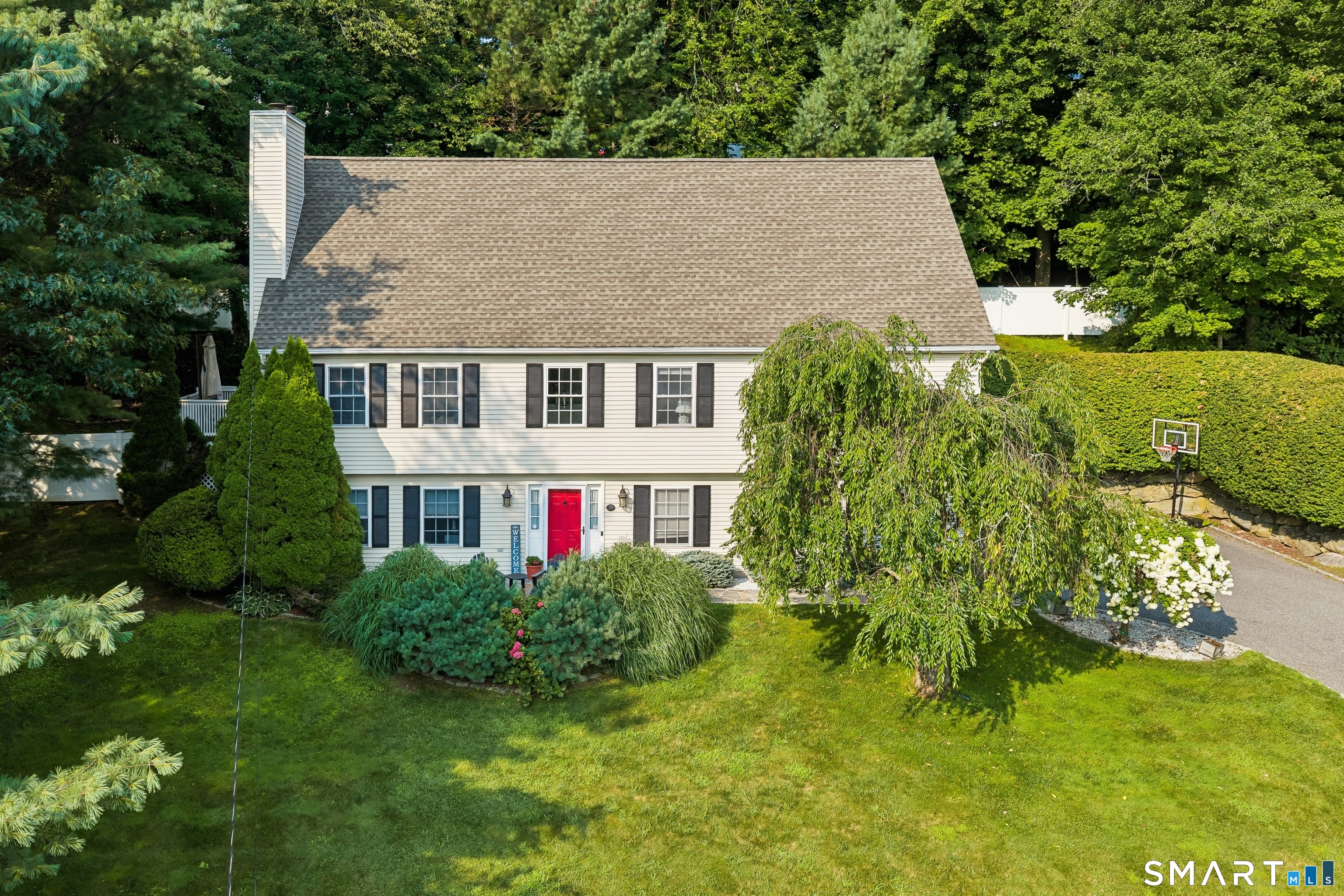 25 North Lake Shore Drive Brookfield CT 06804