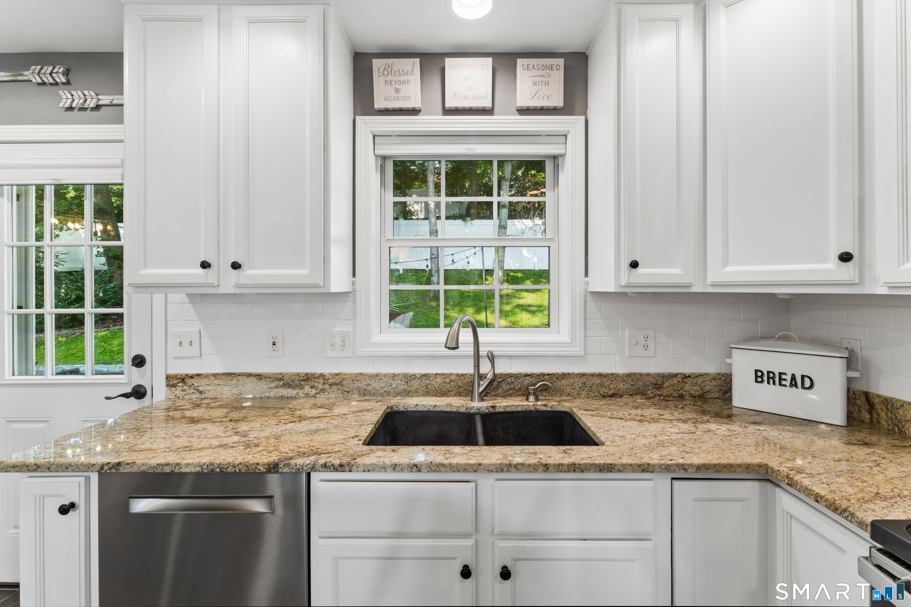 25 North Lake Shore Drive Brookfield CT 06804