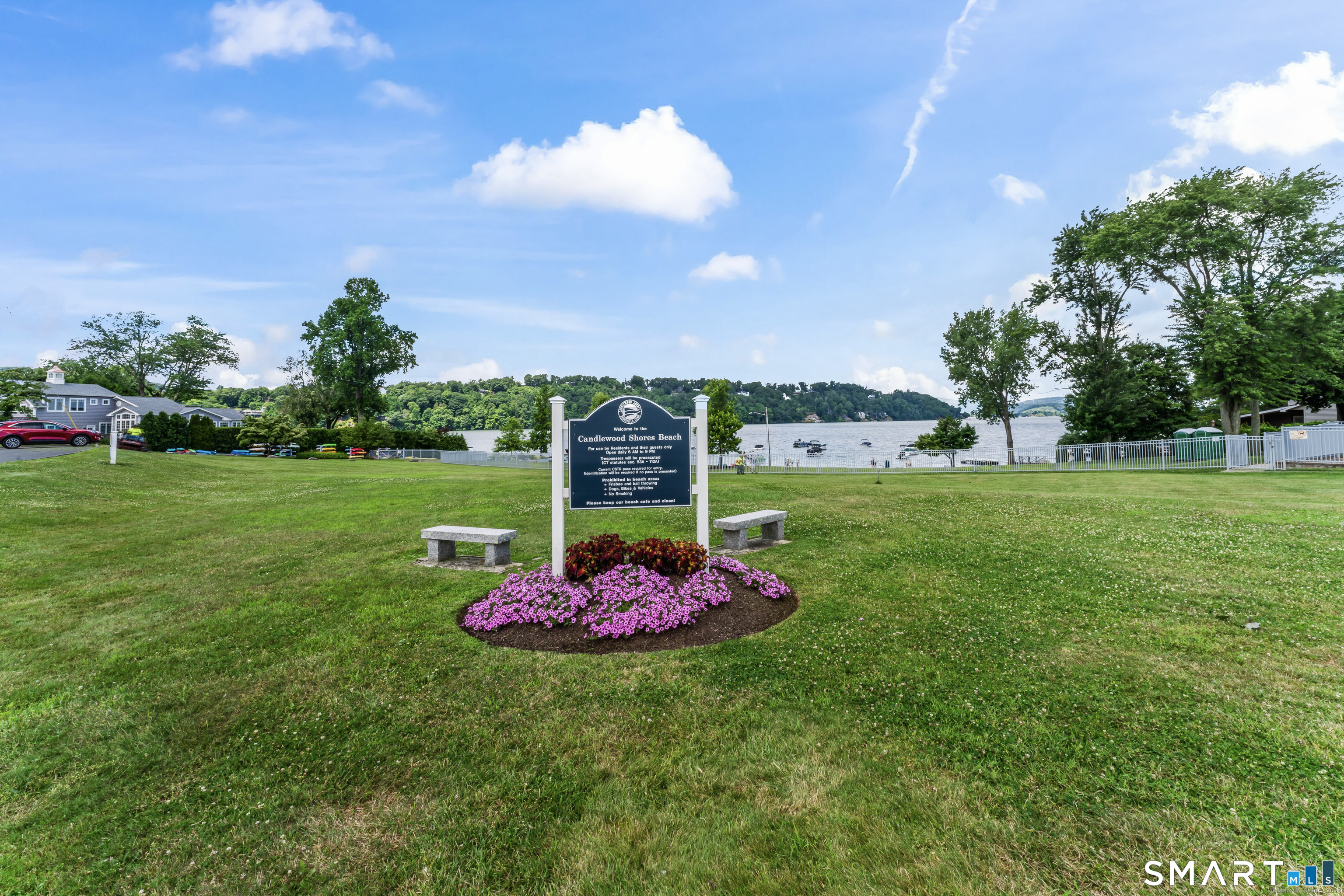 25 North Lake Shore Drive Brookfield CT 06804