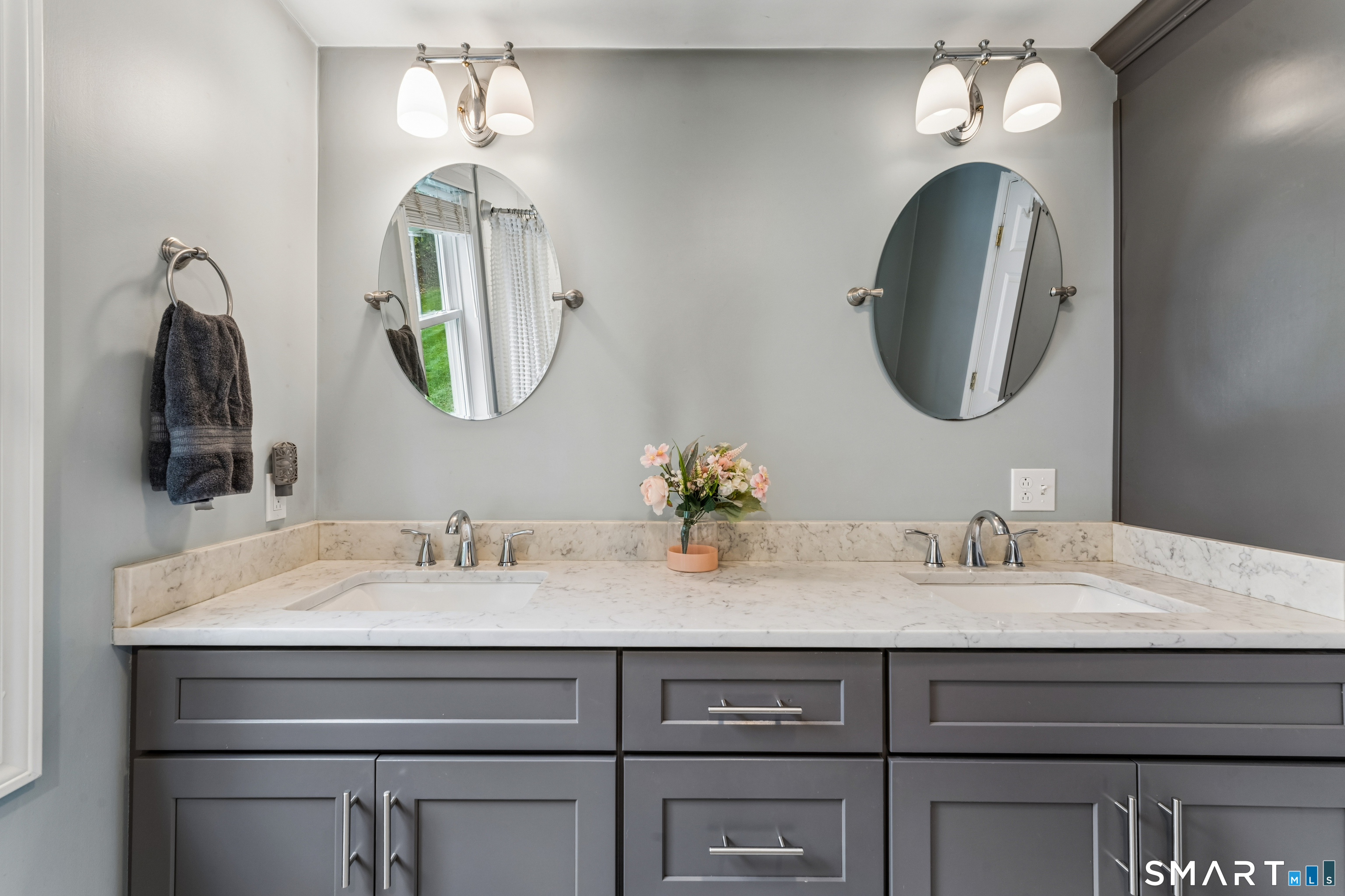176 Walnut Hill Road Bethel CT 06801