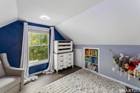 176 Walnut Hill Road Bethel CT 06801