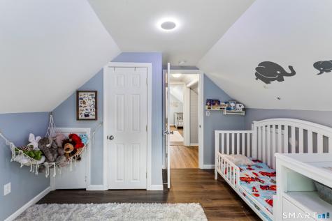 176 Walnut Hill Road Bethel CT 06801