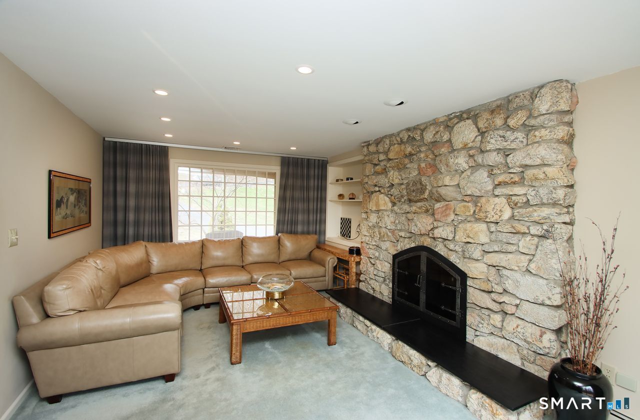 370 Opening Hill Road Madison CT 06443
