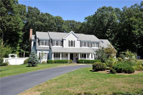 6 Adirondack Lane Guilford CT 06437