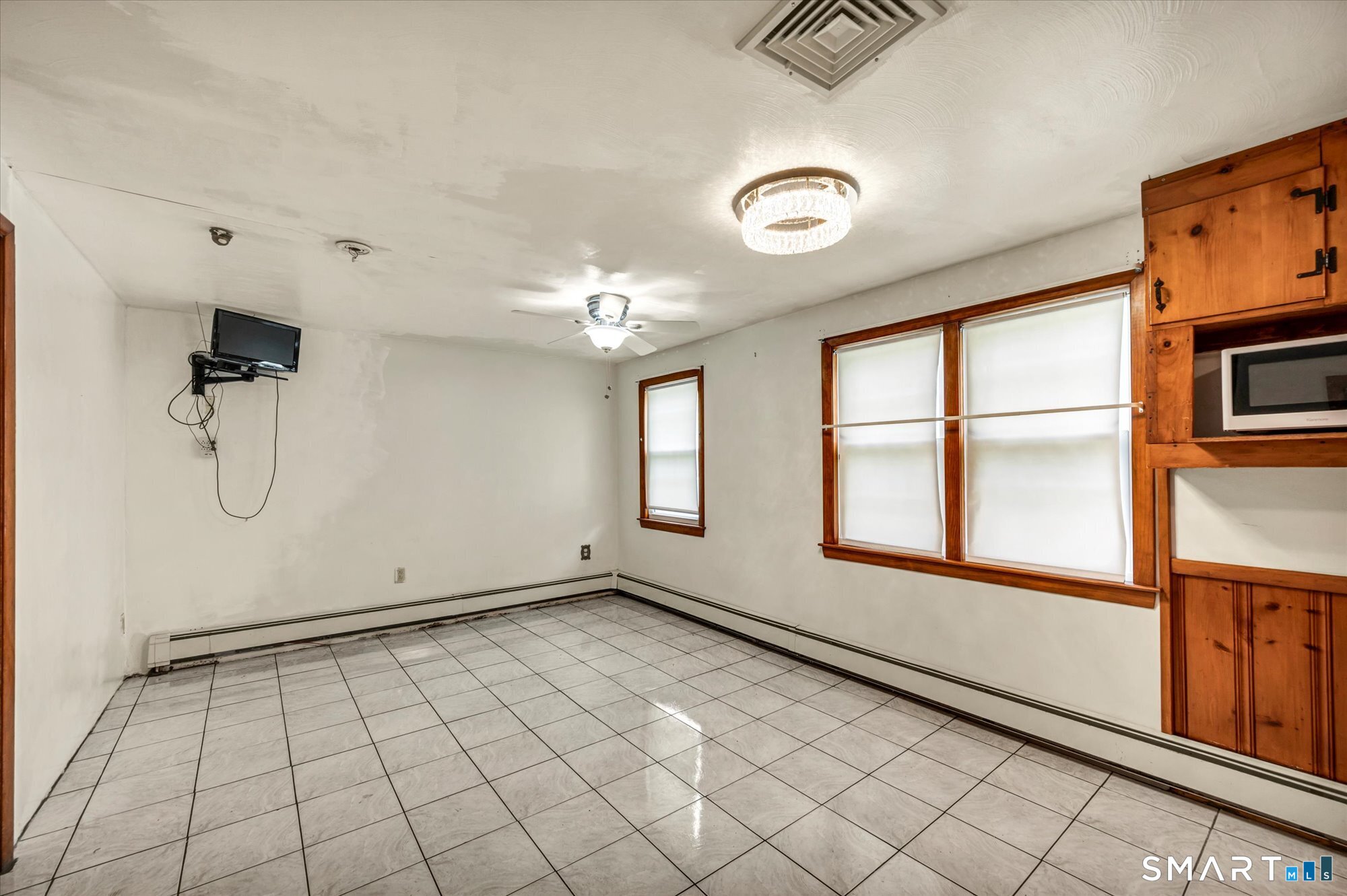 740 Rainbow Road Windsor CT 06095