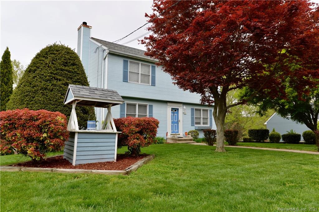 31 Rayron Circle Naugatuck CT 06770