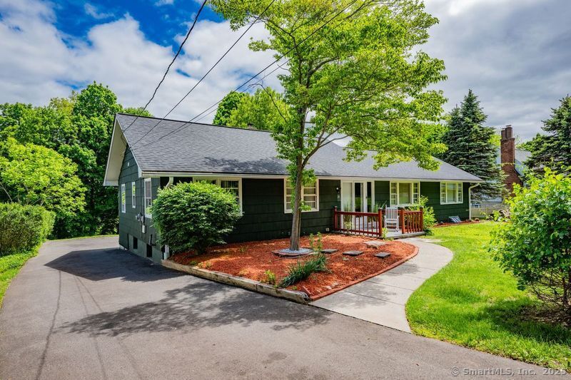 28 Goodrich Road Farmington CT 06032
