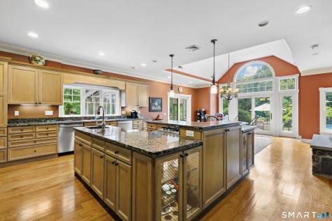 91 Dogwood Lane Stamford CT 06903