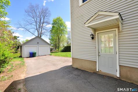 28 Prospect Street Bloomfield CT 06002
