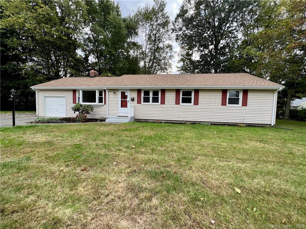 Plainville CT, 38 Pinnacle Road