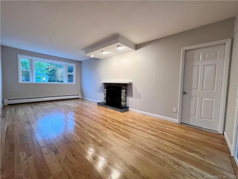 38 Pinnacle Road Plainville CT 06062