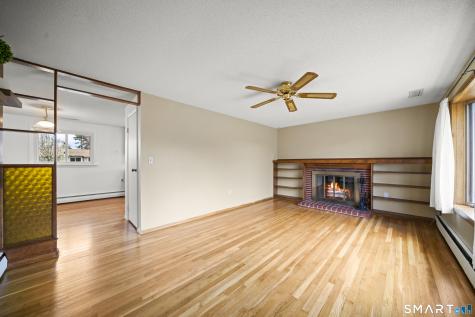 10 Nevins Avenue Enfield CT 06082