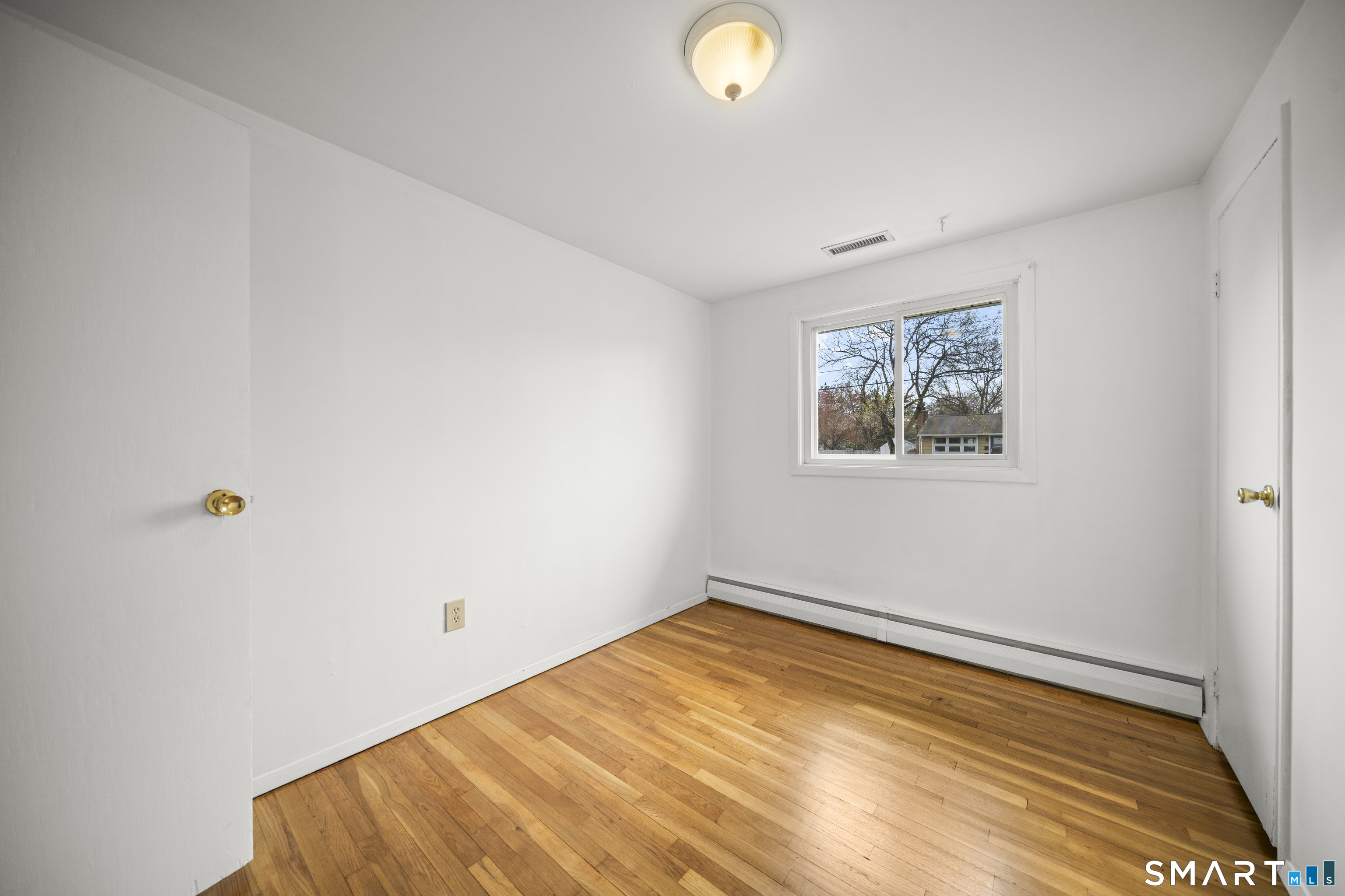 10 Nevins Avenue Enfield CT 06082