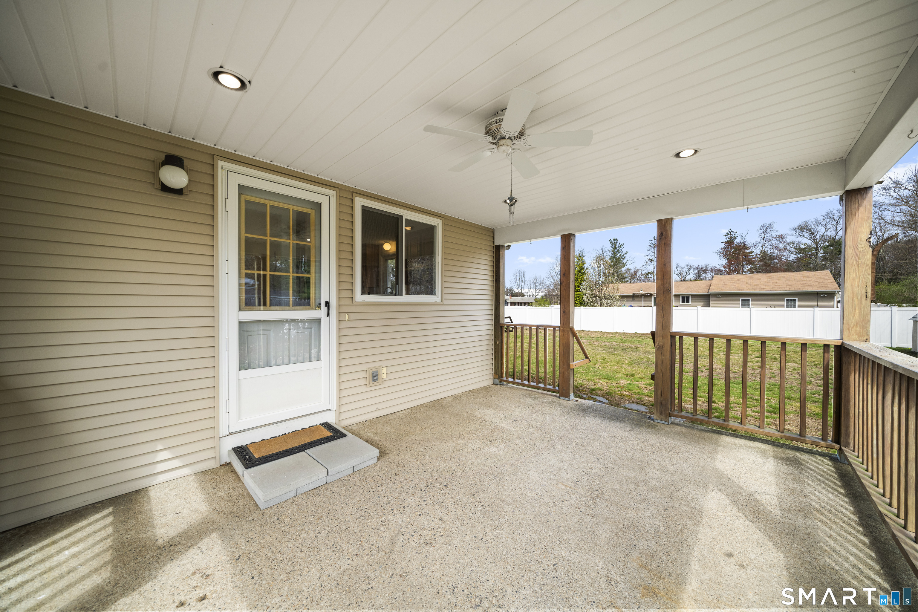 10 Nevins Avenue Enfield CT 06082